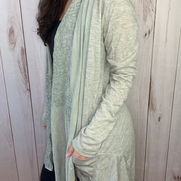 Grey handkerchief cardigan - Picture 8 of 8